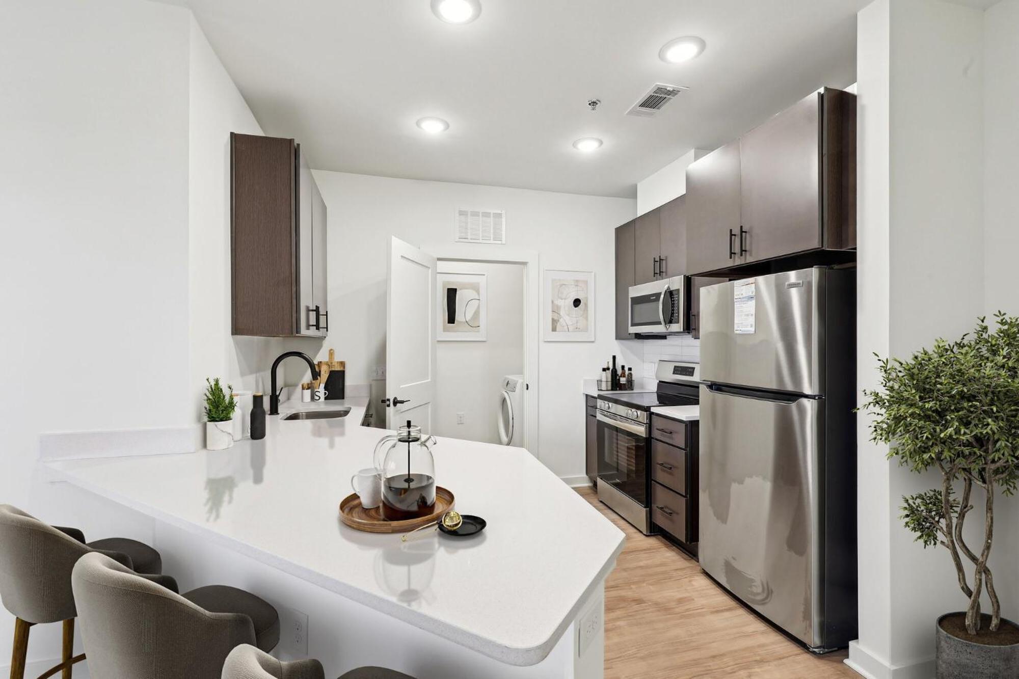 Luxury Furnished Apartments By Hyatus At The Navigator Richmond Extérieur photo